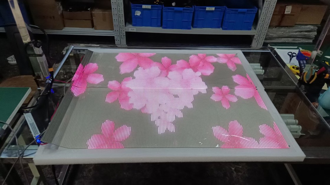 Wasserdichtes Transparentes LED-Schild, Mehrfarbiger LED-Transparenter Filmbildschirm